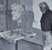 Adorf-modellierter-Kopf.jpg